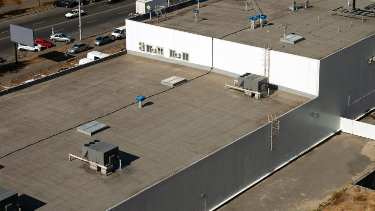 what are commercial roofing mistakes you should avoid